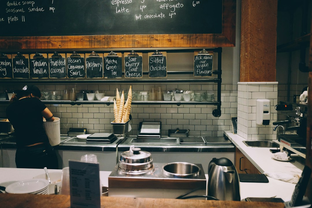 Tips for Saving Money on Restaurant Equipment 12 img